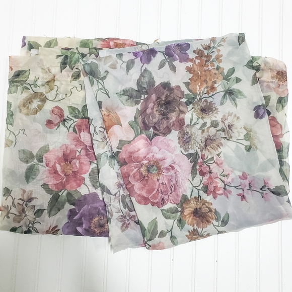 Cottage Granny Antiqued Sheer floral curtains